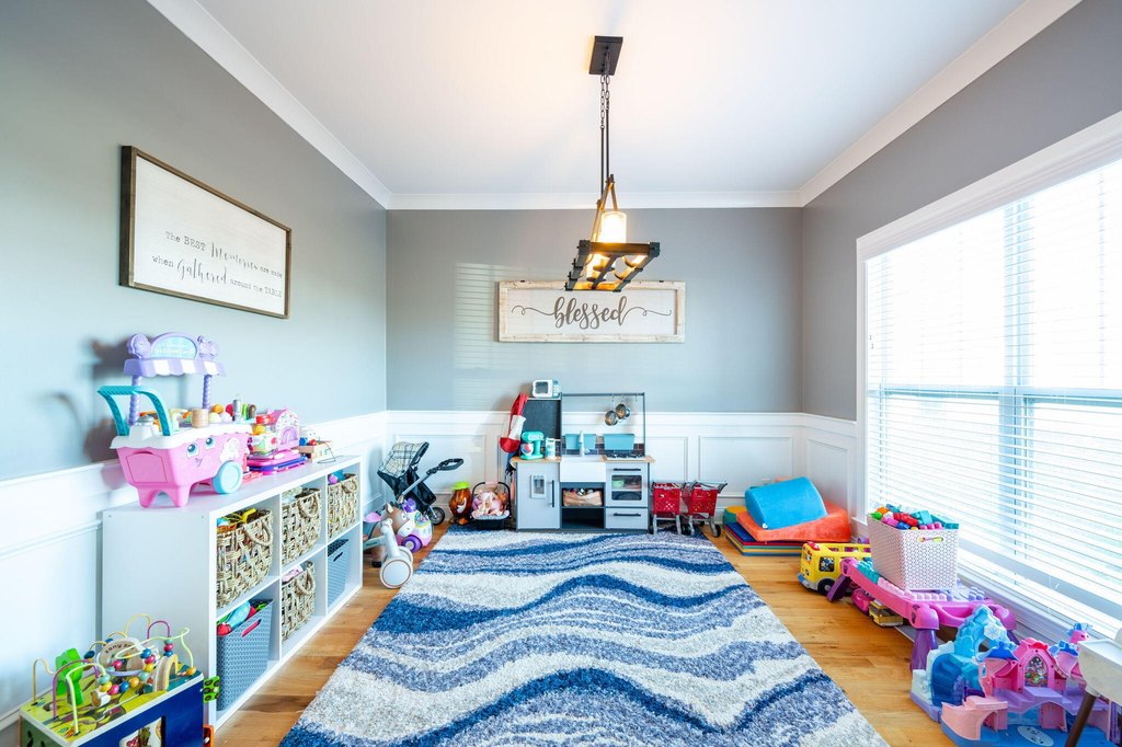 Harrison, Tennessee, 37341, United States, 4 Bedrooms Bedrooms, ,2.5 BathroomsBathrooms,Residential,Forsale,2004674