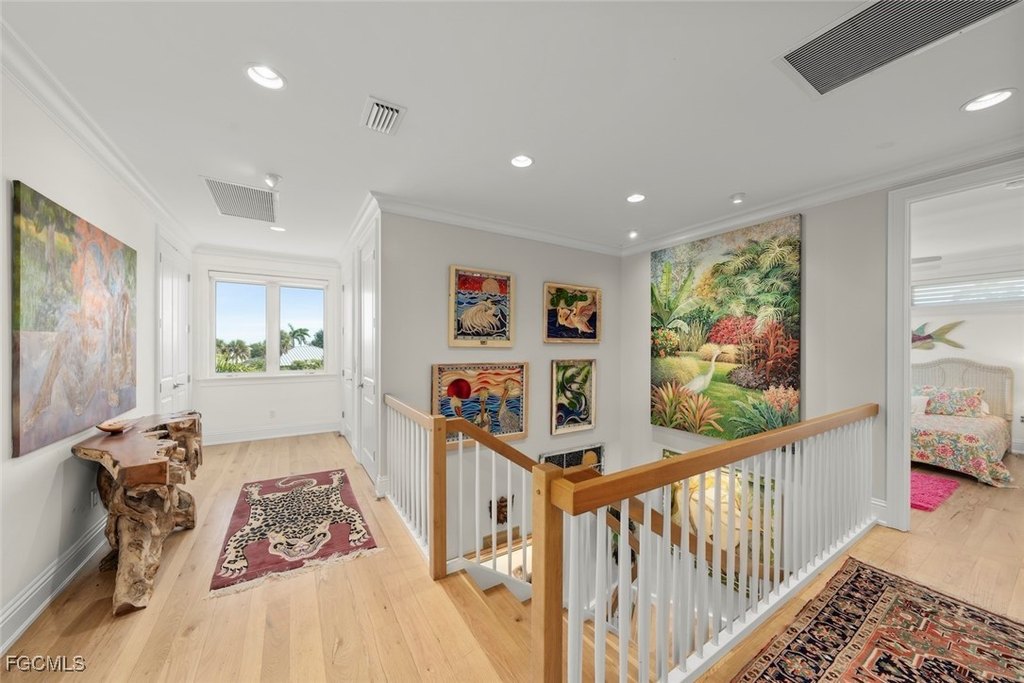 Sanibel, Florida, 33957, United States, 5 Bedrooms Bedrooms, ,4.5 BathroomsBathrooms,Residential,Forsale,1998638