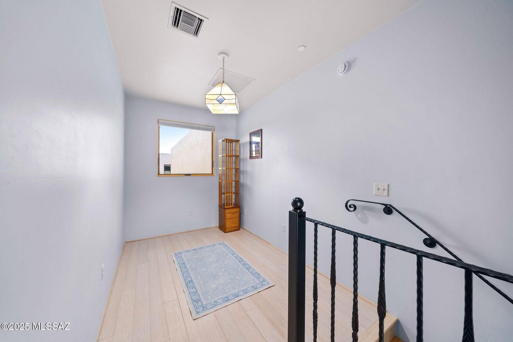 Tucson, Arizona, 85745, United States, 2 Bedrooms Bedrooms, ,2 BathroomsBathrooms,Residential,Forsale,2004419