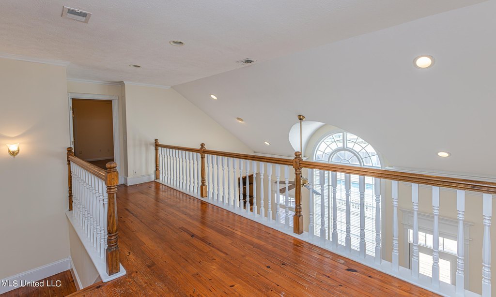 Flora, Mississippi, 39071, United States, 4 Bedrooms Bedrooms, ,4.5 BathroomsBathrooms,Residential,Forsale,1908058