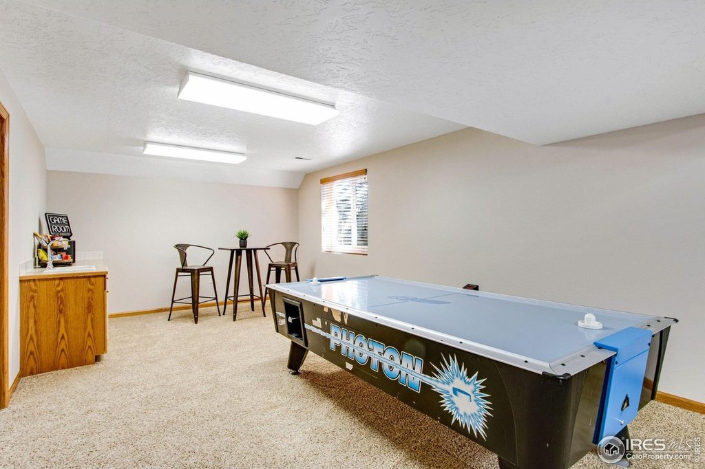 Windsor, Colorado, 80550, United States, 6 Bedrooms Bedrooms, ,3.5 BathroomsBathrooms,Residential,Forsale,2004284