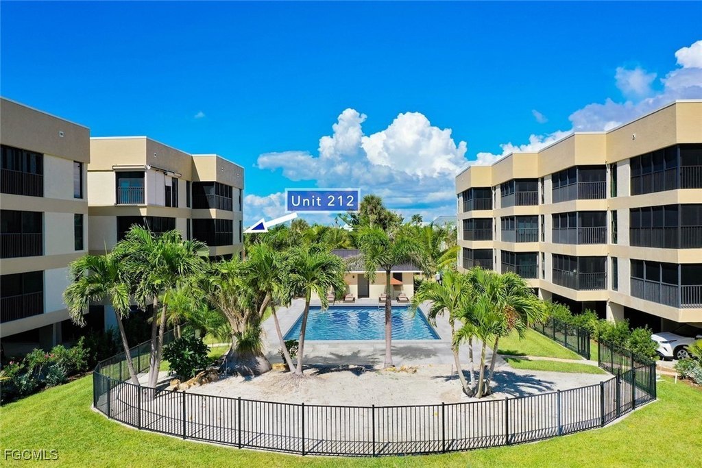 Sanibel, Florida, 33957, United States, 2 Bedrooms Bedrooms, ,2 BathroomsBathrooms,Residential,Forsale,1998645