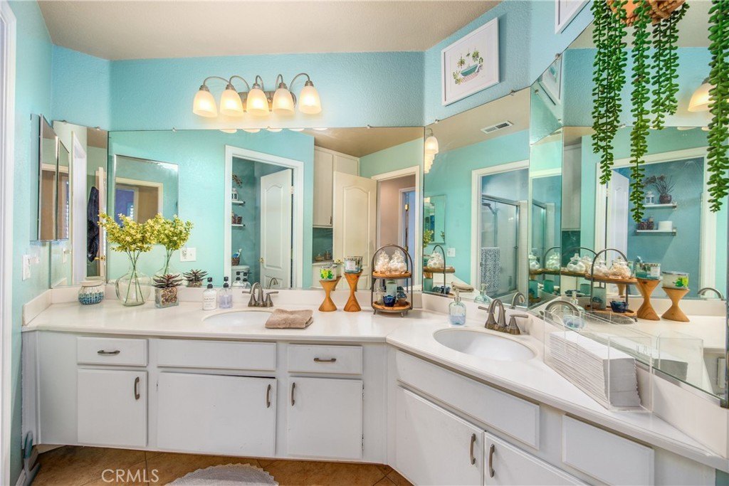 Highland, California, 92346, United States, 4 Bedrooms Bedrooms, ,3 BathroomsBathrooms,Residential,Forsale,2007703