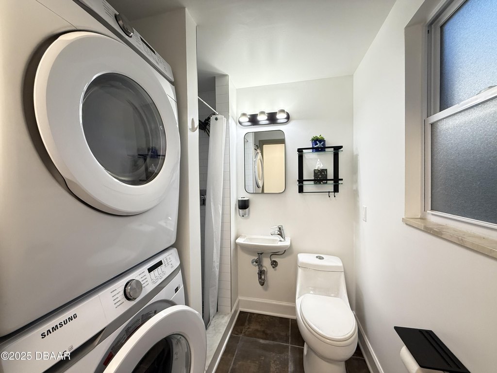 New Smyrna Beach, Florida, 32169, United States, 2 Bedrooms Bedrooms, ,2 BathroomsBathrooms,Residential,Forsale,2007412