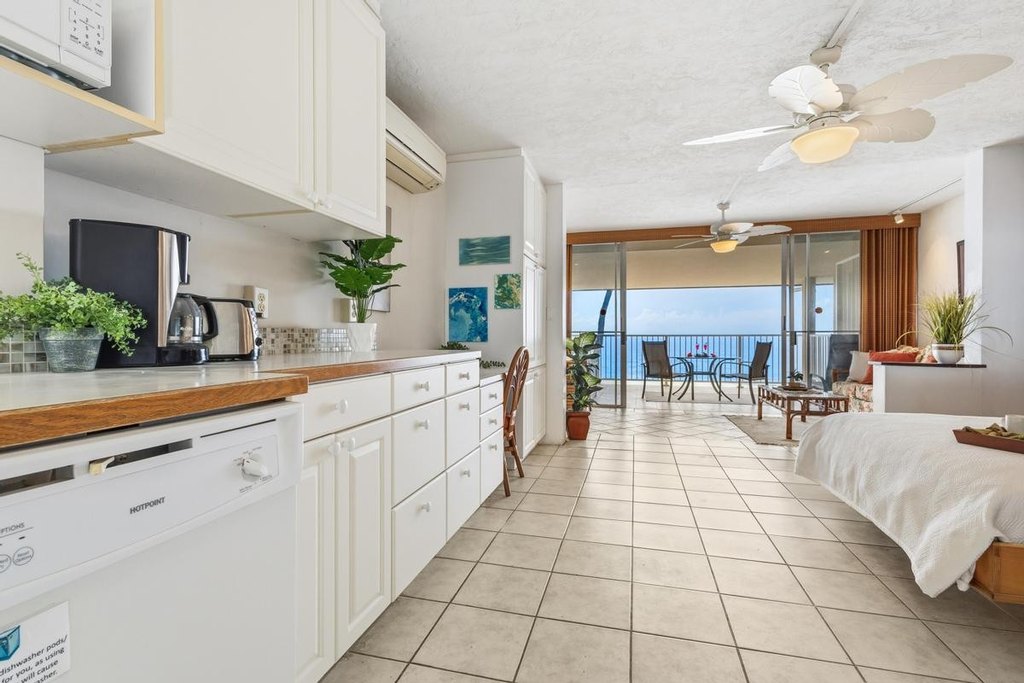 Kailua-Kona, Hawaii, 96740, United States, ,1 BathroomBathrooms,Residential,Forsale,2004412