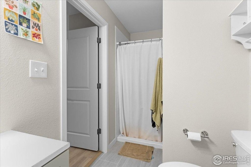 Fort Collins, Colorado, 80524, United States, 5 Bedrooms Bedrooms, ,3 BathroomsBathrooms,Residential,Forsale,2009197