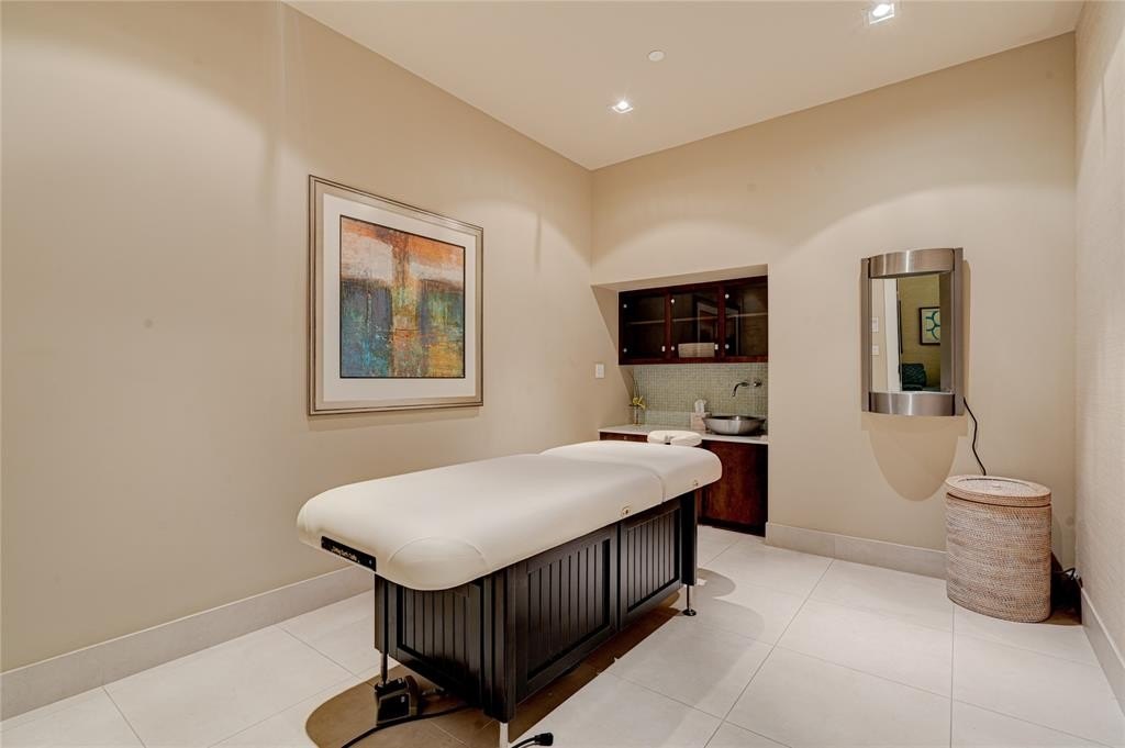 Fort Lauderdale, Florida, 33308, United States, 3 Bedrooms Bedrooms, ,3 BathroomsBathrooms,Residential,Forsale,2004504