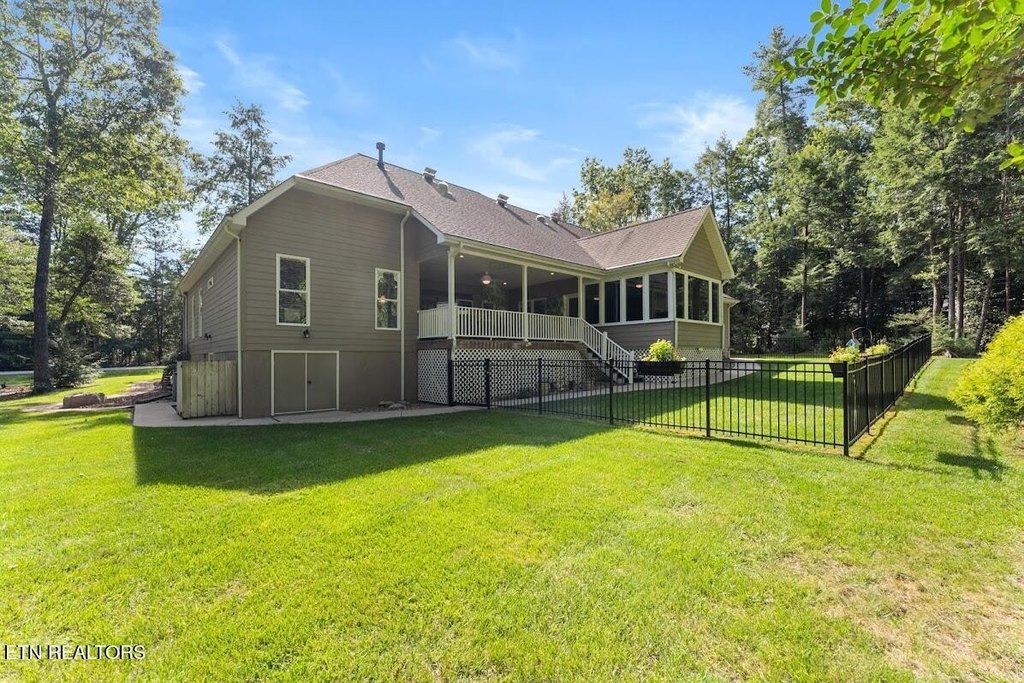 Crossville, Tennessee, 38558, United States, 3 Bedrooms Bedrooms, ,2.5 BathroomsBathrooms,Residential,Forsale,1968509