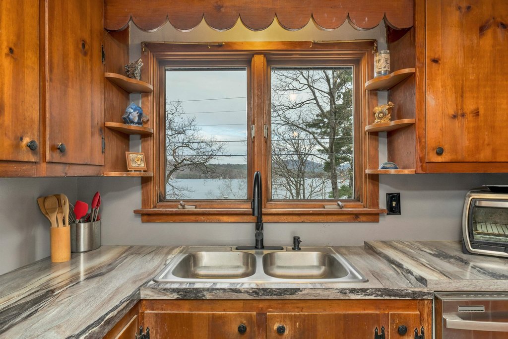 New Durham, New Hampshire, 03855, United States, 2 Bedrooms Bedrooms, ,1.5 BathroomsBathrooms,Residential,Forsale,2004713