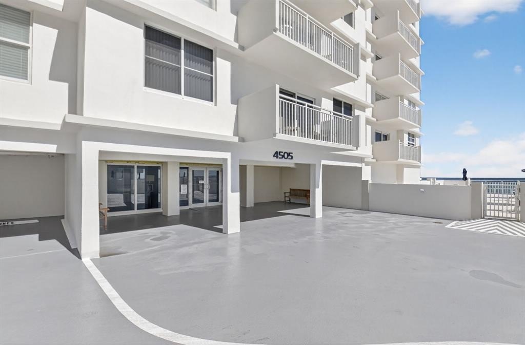 Highland Beach, Florida, 33487, United States, 2 Bedrooms Bedrooms, ,2 BathroomsBathrooms,Residential,Forsale,2004489