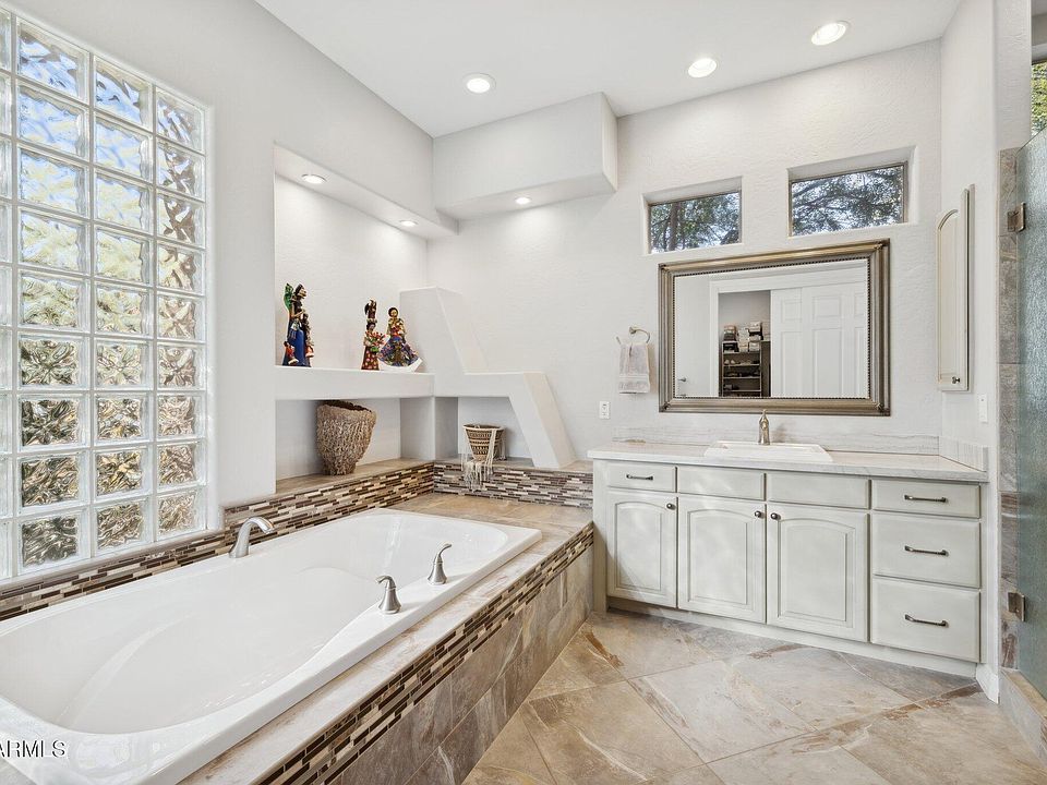 Scottsdale, Arizona, 85266, United States, 4 Bedrooms Bedrooms, ,5 BathroomsBathrooms,Residential,Forsale,2014402