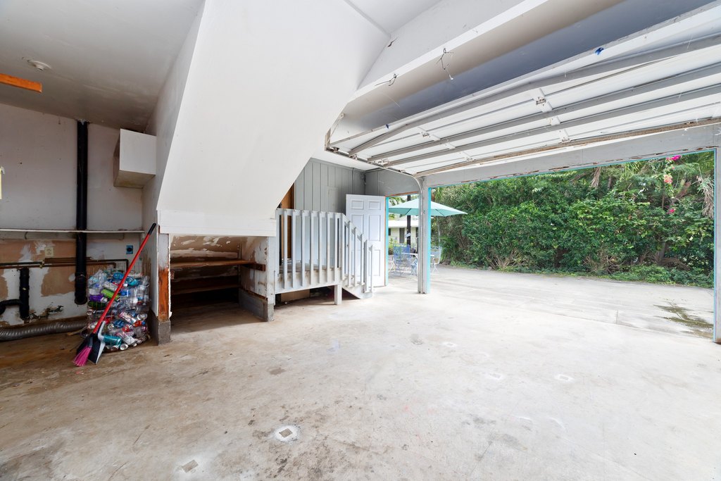 Kailua-Kona, Hawaii, 96740, United States, 3 Bedrooms Bedrooms, ,3 BathroomsBathrooms,Residential,Forsale,2004392