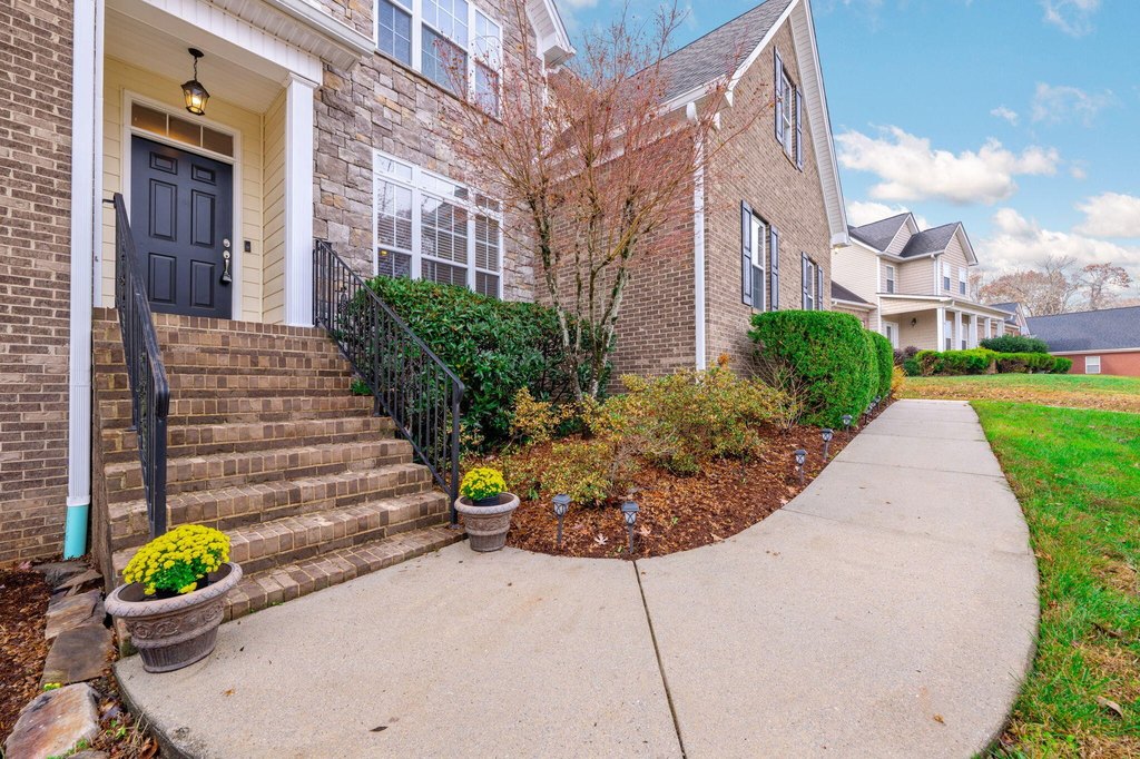 Apison, Tennessee, 37302, United States, 4 Bedrooms Bedrooms, ,3.5 BathroomsBathrooms,Residential,Forsale,2009572