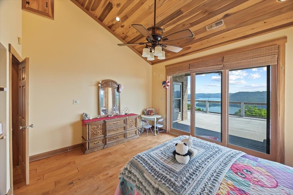 Hilham, Tennessee, 38568, United States, 4 Bedrooms Bedrooms, ,3 BathroomsBathrooms,Residential,Forsale,1929824