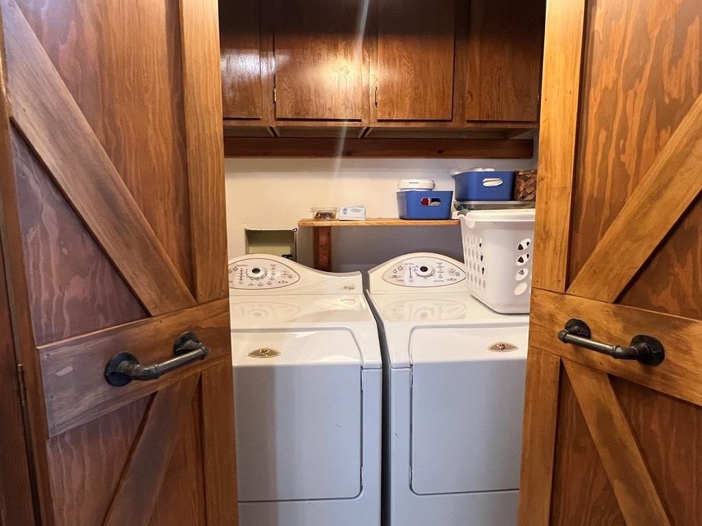 McCall, Idaho, 83638, United States, 3 Bedrooms Bedrooms, ,1.5 BathroomsBathrooms,Residential,Forsale,1996723