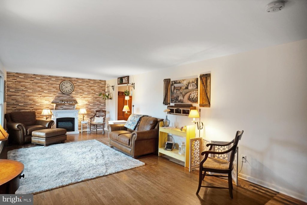 LITTLE EGG HARBOR TWP, New Jersey, 08087, United States, 5 Bedrooms Bedrooms, ,3 BathroomsBathrooms,Residential,Forsale,2004472