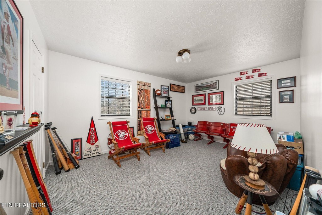 Jamestown, Tennessee, 38556, United States, 3 Bedrooms Bedrooms, ,4 BathroomsBathrooms,Residential,Forsale,1885998