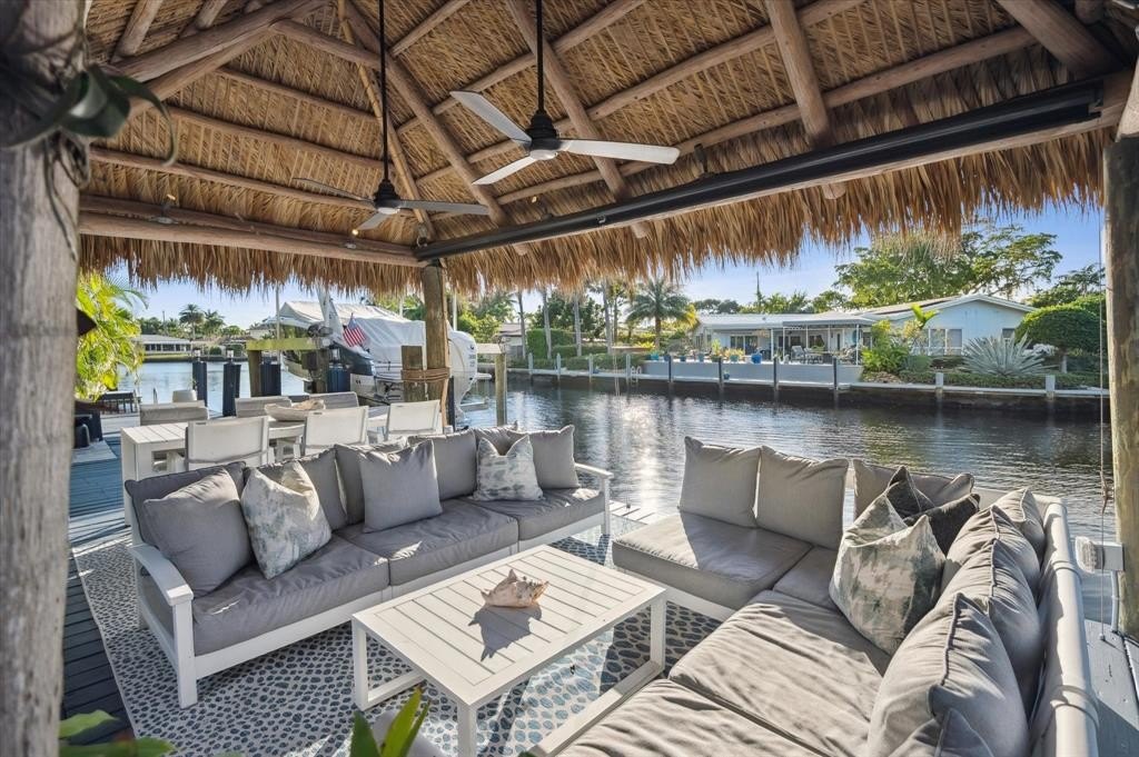 Wilton Manors, Florida, 33305, United States, 3 Bedrooms Bedrooms, ,2 BathroomsBathrooms,Residential,Forsale,2004492