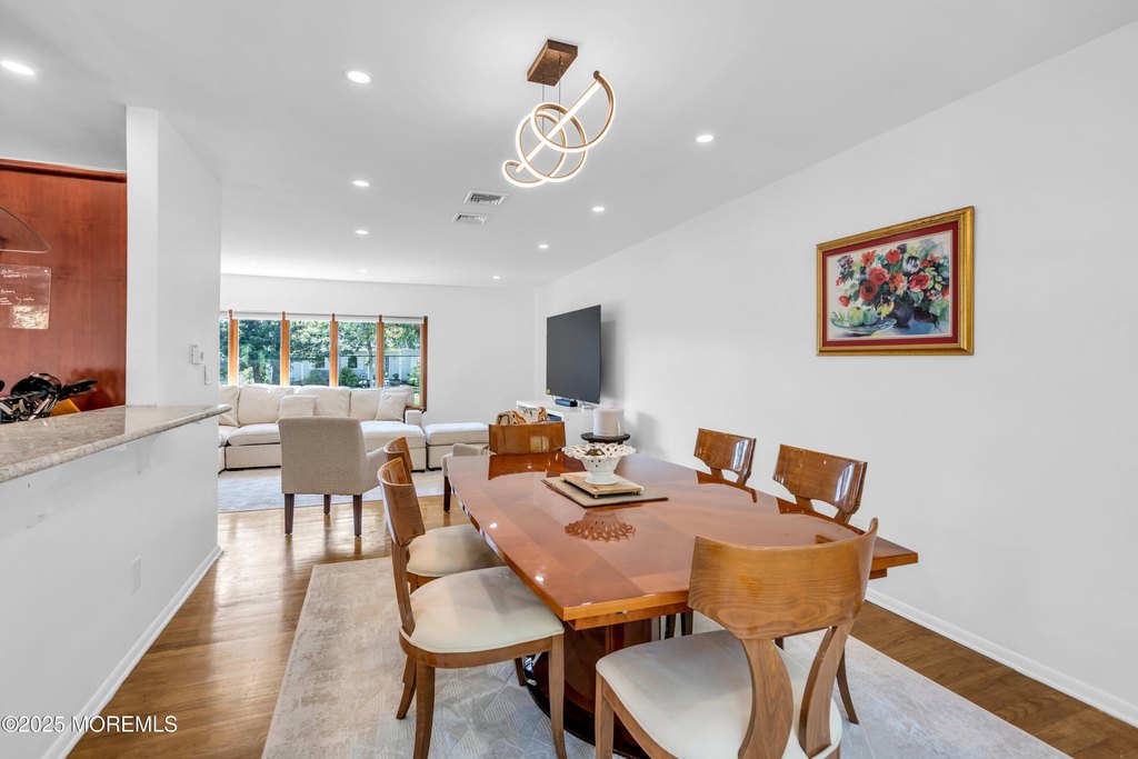 Toms River, New Jersey, 08755, United States, 3 Bedrooms Bedrooms, ,3 BathroomsBathrooms,Residential,Forsale,1966050