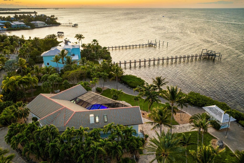 Marathon, Florida, 33050, United States, 3 Bedrooms Bedrooms, ,2.5 BathroomsBathrooms,Residential,Forsale,2011131