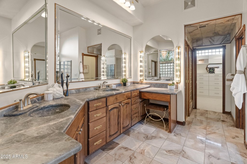 Carefree, Arizona, 85377, United States, 4 Bedrooms Bedrooms, ,2.5 BathroomsBathrooms,Residential,Forsale,2004926