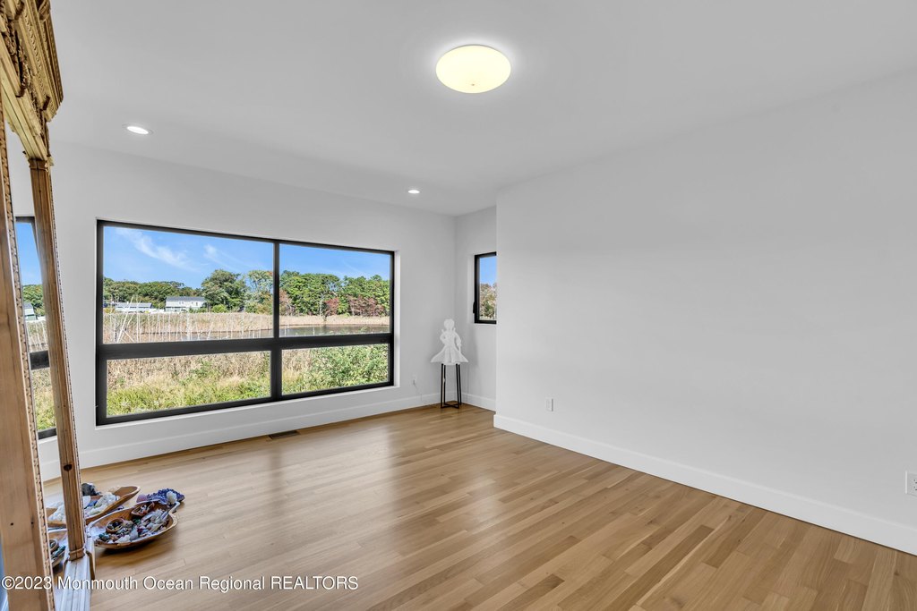 Brick, New Jersey, 08724, United States, 5 Bedrooms Bedrooms, ,4 BathroomsBathrooms,Residential,Forsale,2008938