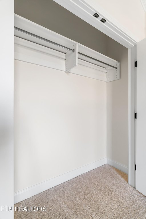 Maryville, Tennessee, 37801, United States, 3 Bedrooms Bedrooms, ,3 BathroomsBathrooms,Residential,Forsale,1942429