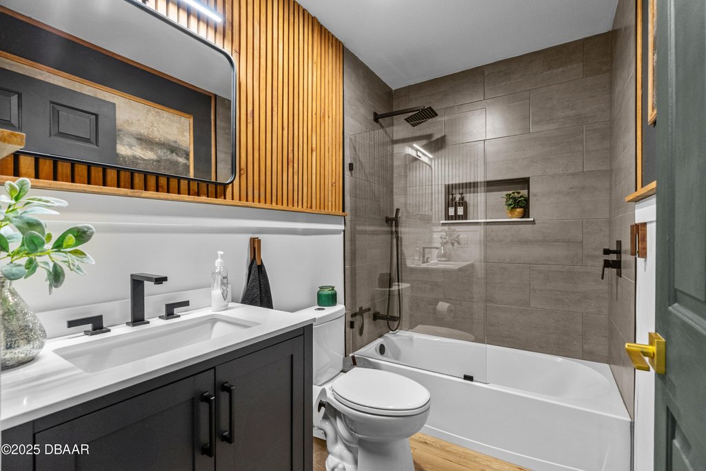 DeLand, Florida, 32720, United States, 4 Bedrooms Bedrooms, ,3 BathroomsBathrooms,Residential,Forsale,1964568