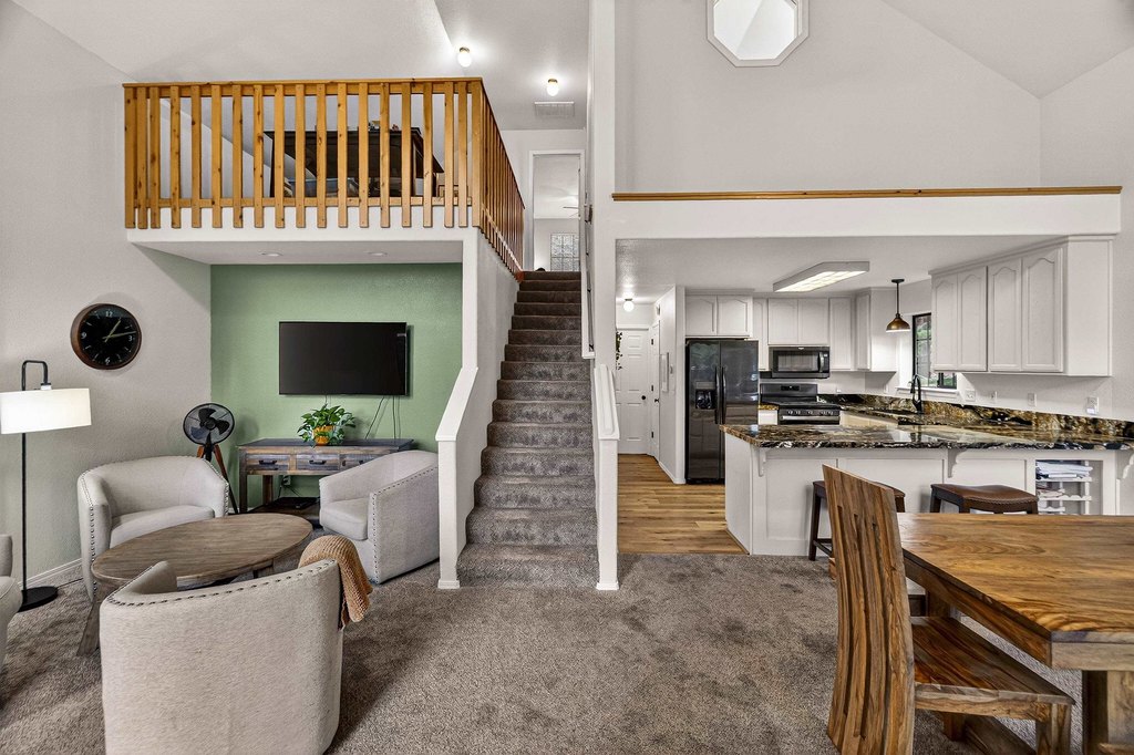 Lake Almanor, California, 96137, United States, 3 Bedrooms Bedrooms, ,2.5 BathroomsBathrooms,Residential,Forsale,2012842