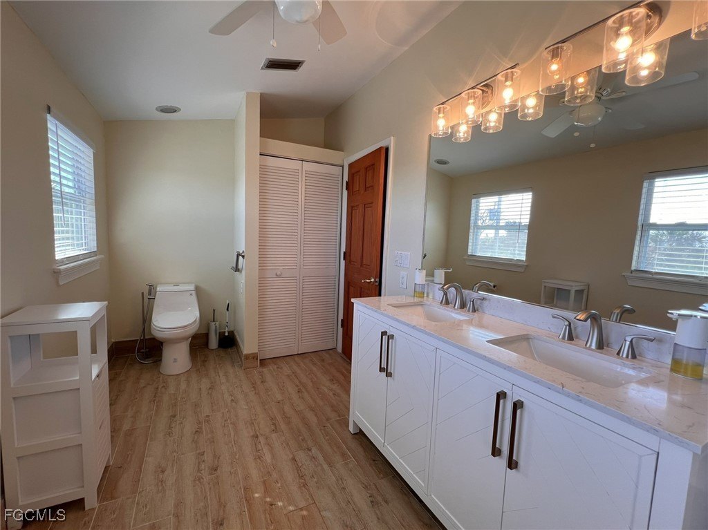 Sanibel, Florida, 33957, United States, 4 Bedrooms Bedrooms, ,2.5 BathroomsBathrooms,Residential,Forsale,2004809