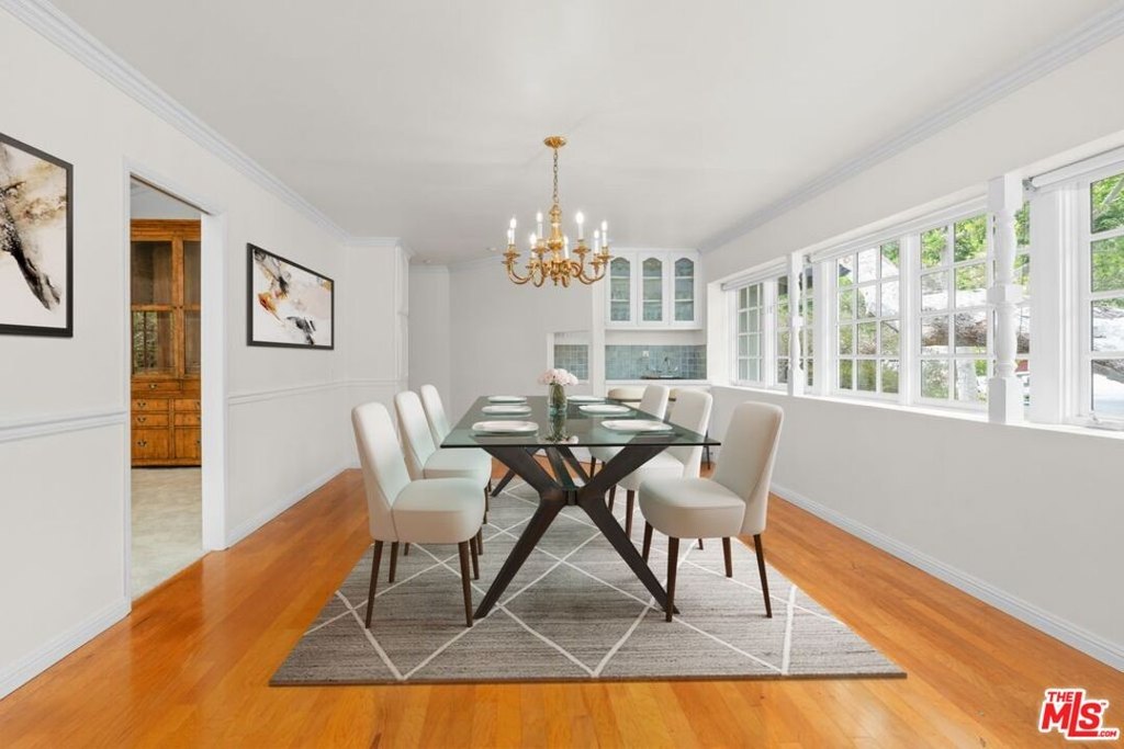 Malibu, California, 90265, United States, 4 Bedrooms Bedrooms, ,2.5 BathroomsBathrooms,Residential,Forsale,2009611