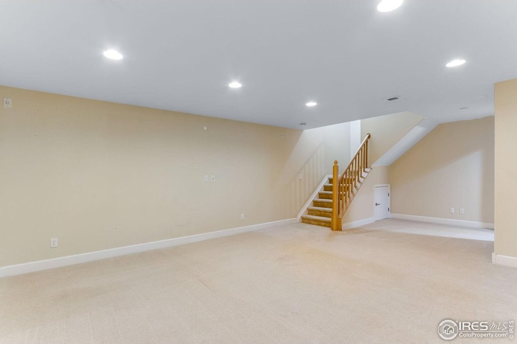 Windsor, Colorado, 80528, United States, 5 Bedrooms Bedrooms, ,3.5 BathroomsBathrooms,Residential,Forsale,2009202