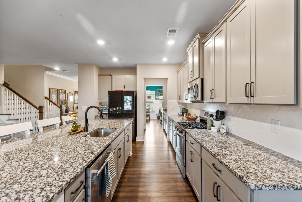 Ooltewah, Tennessee, 37363, United States, 4 Bedrooms Bedrooms, ,3 BathroomsBathrooms,Residential,Forsale,2009573