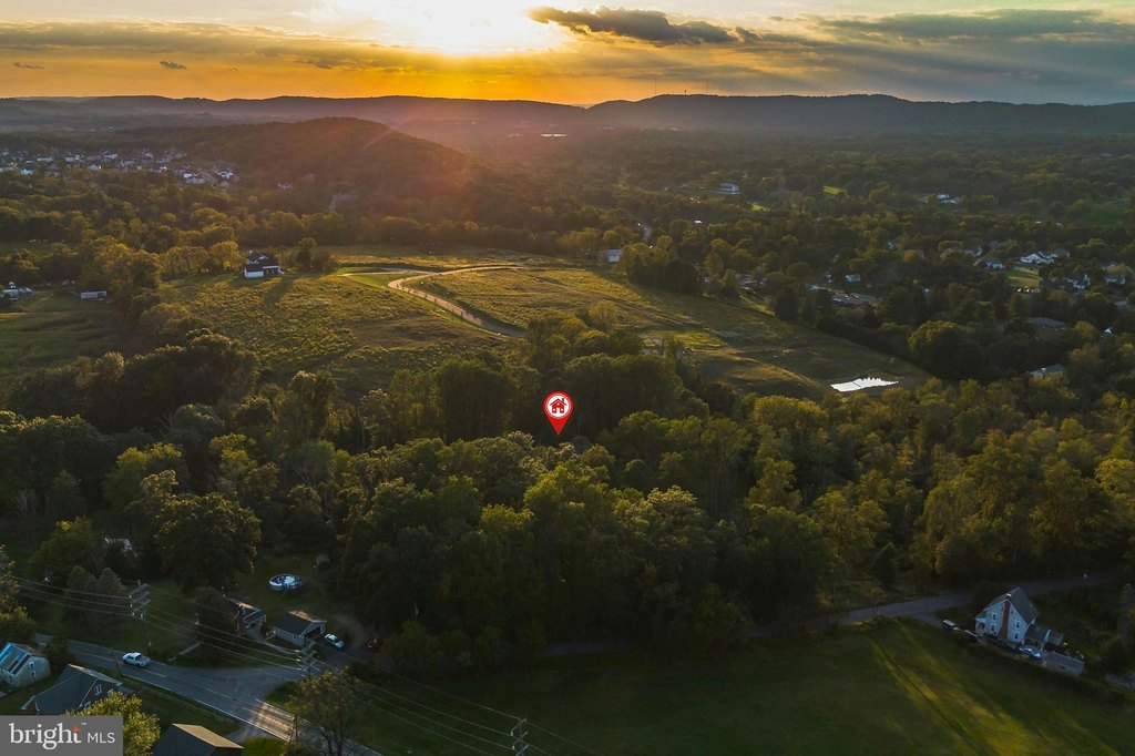 BETHLEHEM, Pennsylvania, 18015, United States, 5 Bedrooms Bedrooms, ,2.5 BathroomsBathrooms,Residential,Forsale,2009566