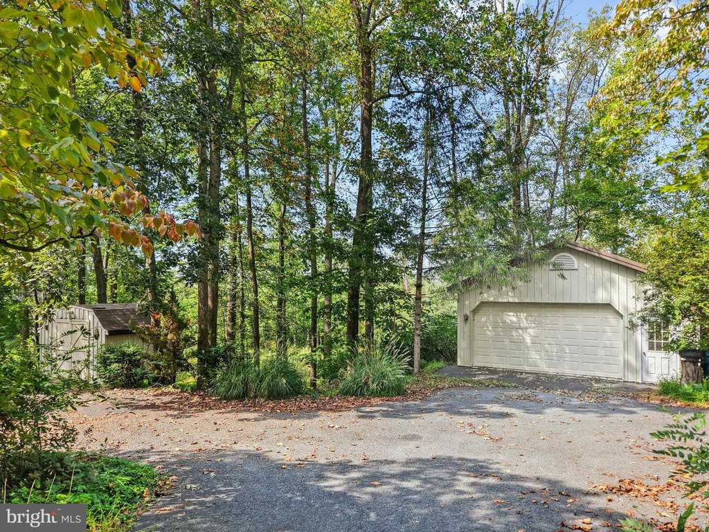 BETHLEHEM, Pennsylvania, 18015, United States, 5 Bedrooms Bedrooms, ,2.5 BathroomsBathrooms,Residential,Forsale,2009566