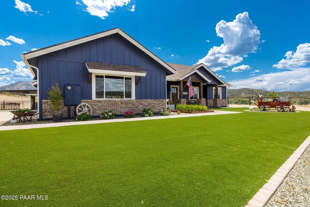 Prescott, Arizona, 86305, United States, 5 Bedrooms Bedrooms, ,3.5 BathroomsBathrooms,Residential,Forsale,1994066