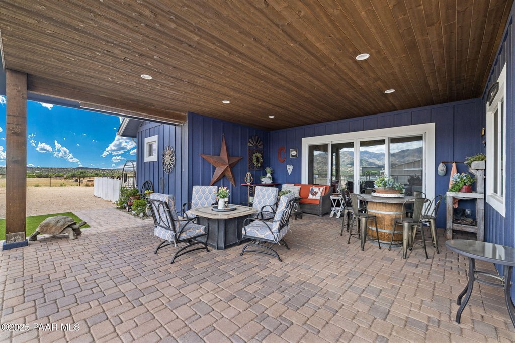 Prescott, Arizona, 86305, United States, 5 Bedrooms Bedrooms, ,3.5 BathroomsBathrooms,Residential,Forsale,1994066