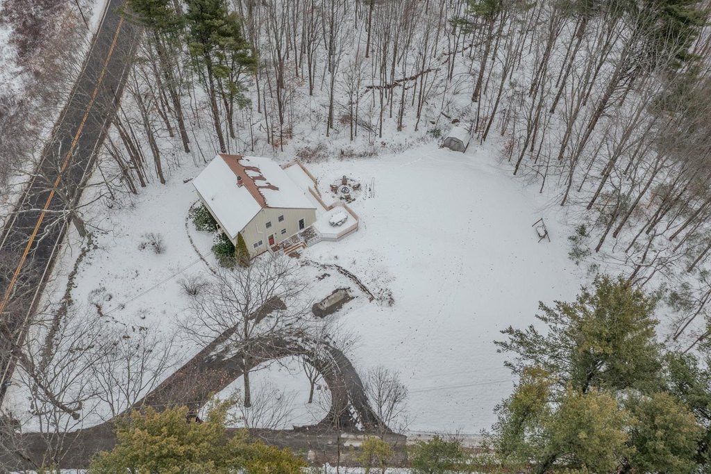 Strafford, New Hampshire, 03884, United States, 3 Bedrooms Bedrooms, ,1.5 BathroomsBathrooms,Residential,Forsale,2011248