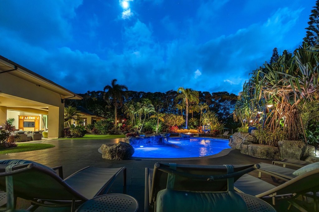 Lahaina, Hawaii, 96761, United States, 3 Bedrooms Bedrooms, ,3.5 BathroomsBathrooms,Residential,Forsale,2004557