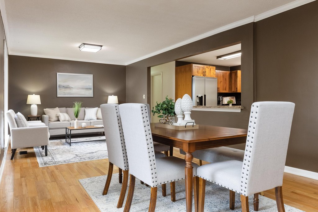 Chattanooga, Tennessee, 37416, United States, 4 Bedrooms Bedrooms, ,3.5 BathroomsBathrooms,Residential,Forsale,1995344