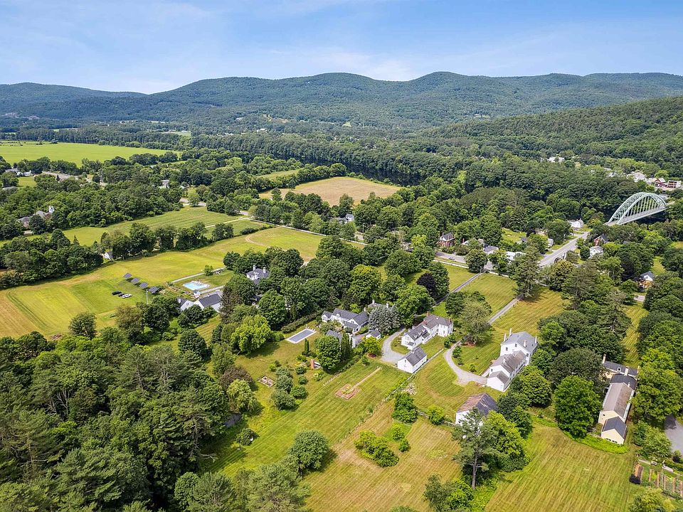 Orford, New Hampshire, 03777, United States, 6 Bedrooms Bedrooms, ,4 BathroomsBathrooms,Residential,Forsale,2004855