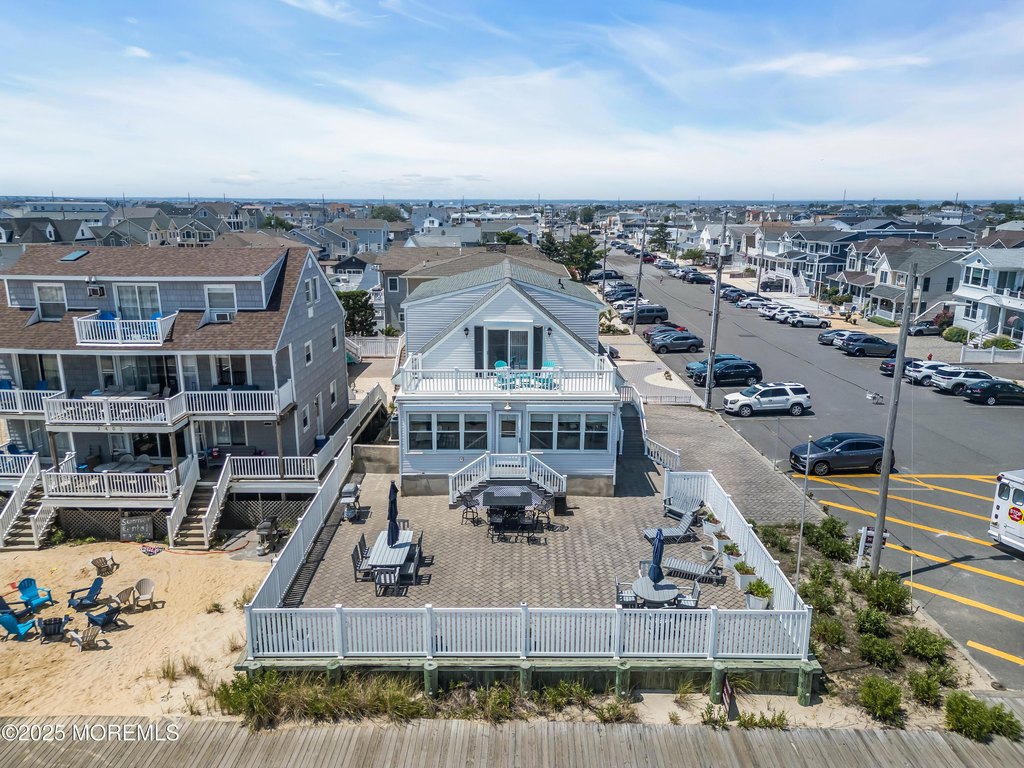 Lavallette, New Jersey, 08735, United States, 5 Bedrooms Bedrooms, ,4 BathroomsBathrooms,Residential,Forsale,1922693