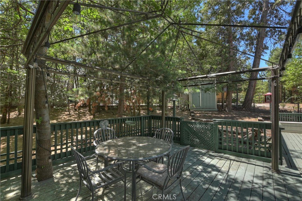 Lake Arrowhead, California, 92352, United States, 3 Bedrooms Bedrooms, ,3 BathroomsBathrooms,Residential,Forsale,1968496