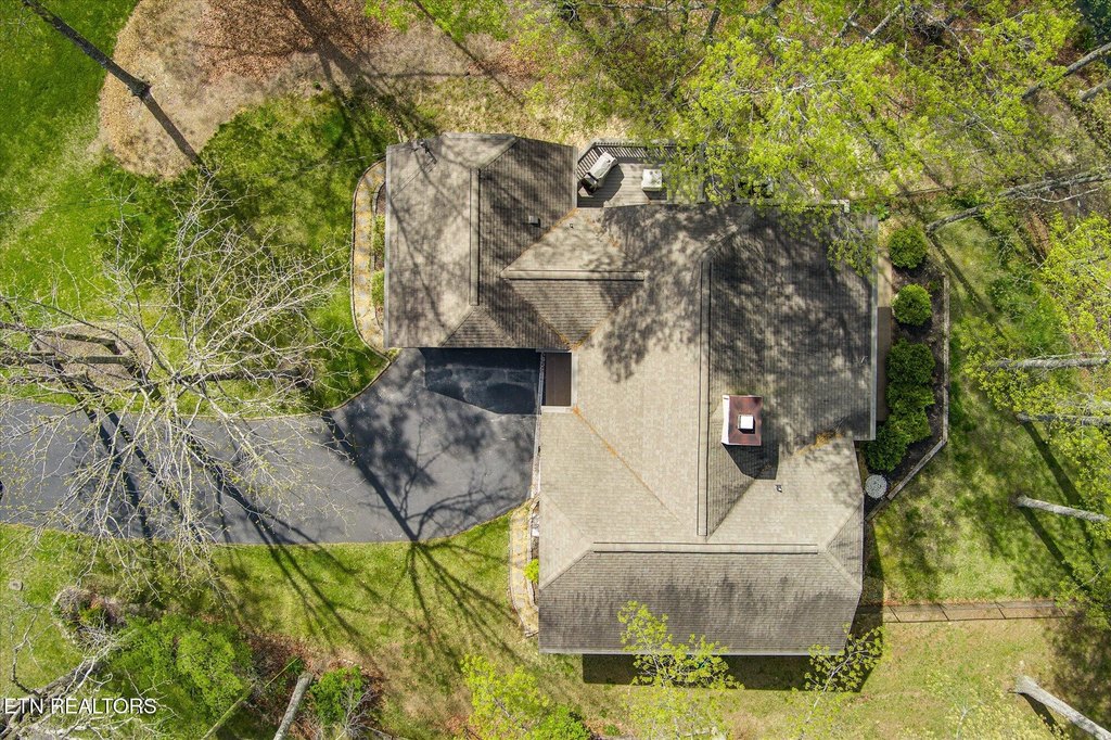 Crossville, Tennessee, 38558, United States, 3 Bedrooms Bedrooms, ,2 BathroomsBathrooms,Residential,Forsale,1907879