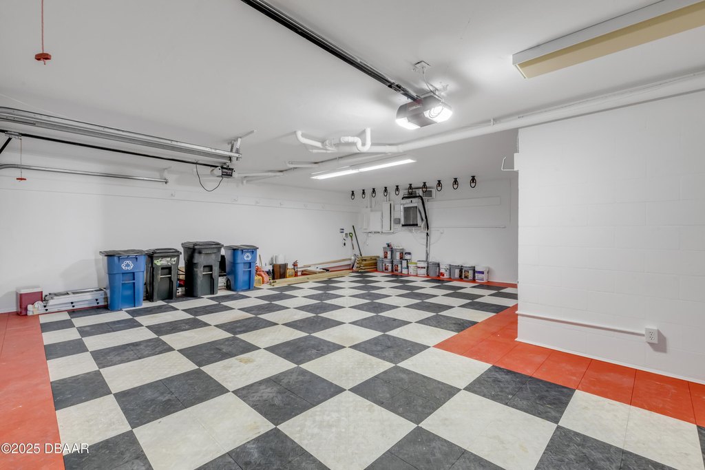 New Smyrna Beach, Florida, 32169, United States, 5 Bedrooms Bedrooms, ,6 BathroomsBathrooms,Residential,Forsale,2007413