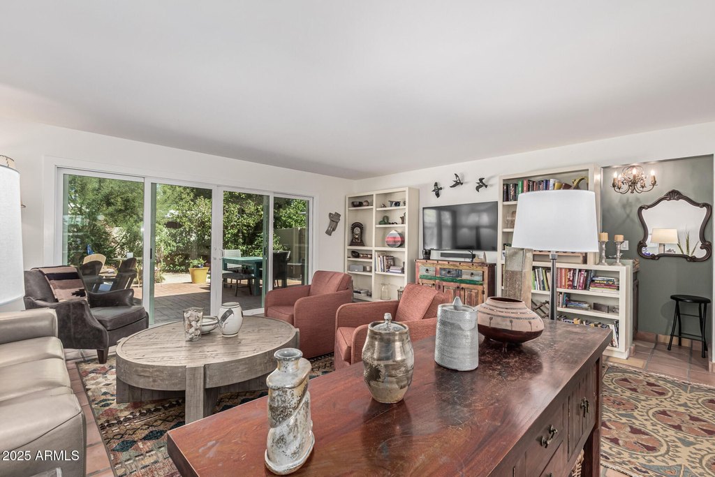 Scottsdale, Arizona, 85251, United States, 3 Bedrooms Bedrooms, ,3 BathroomsBathrooms,Residential,Forsale,2009188