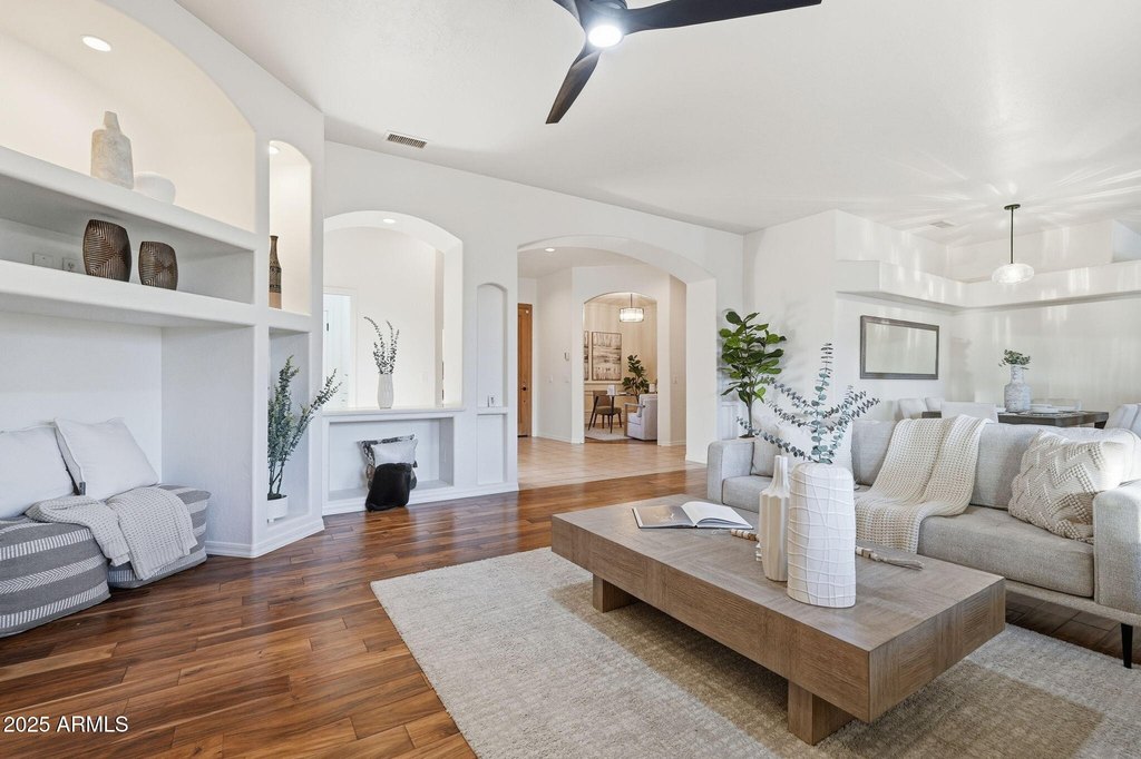 Phoenix, Arizona, 85032, United States, 3 Bedrooms Bedrooms, ,3 BathroomsBathrooms,Residential,Forsale,2004941