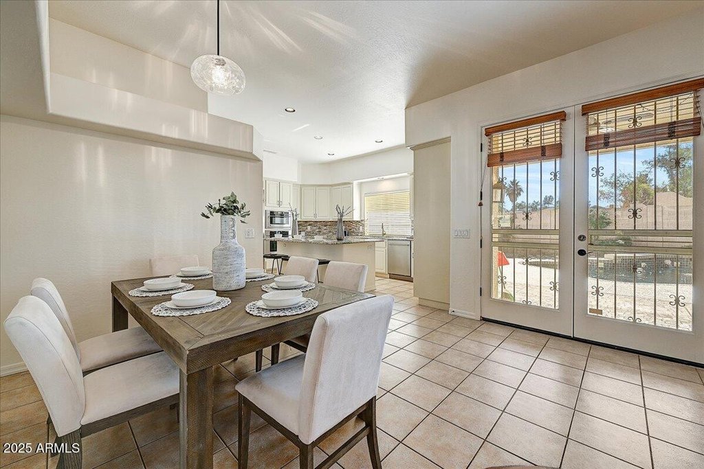 Phoenix, Arizona, 85032, United States, 3 Bedrooms Bedrooms, ,3 BathroomsBathrooms,Residential,Forsale,2004941