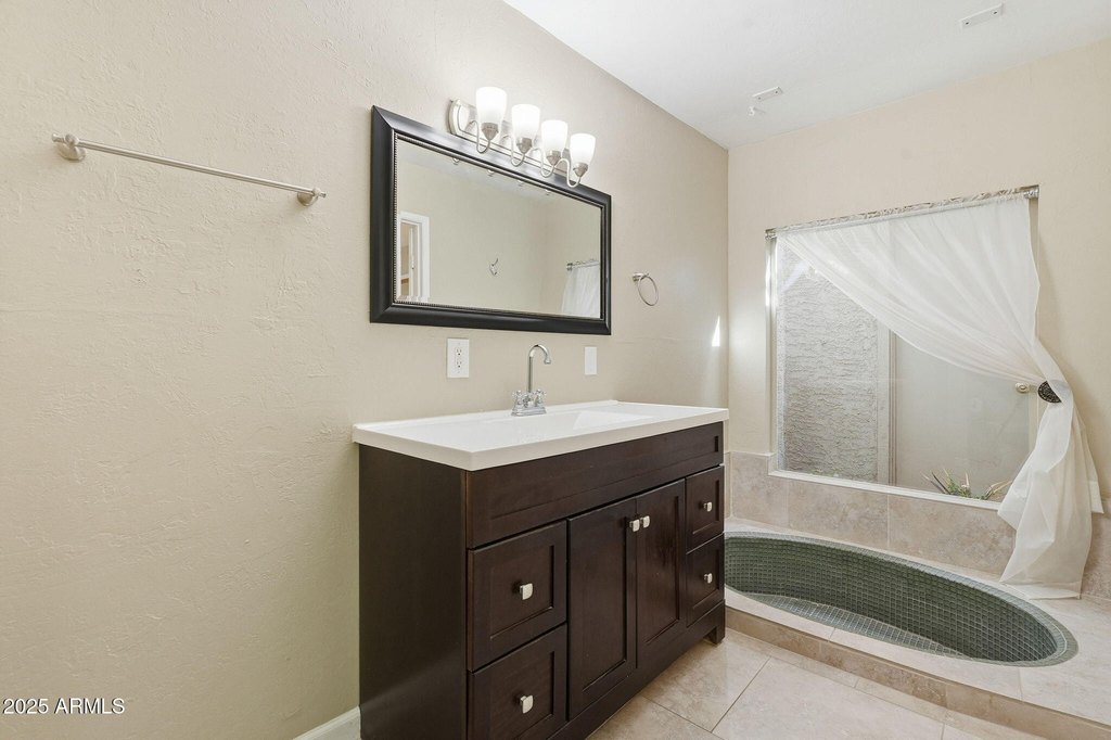 Scottsdale, Arizona, 85257, United States, 3 Bedrooms Bedrooms, ,2 BathroomsBathrooms,Residential,Forsale,2012682