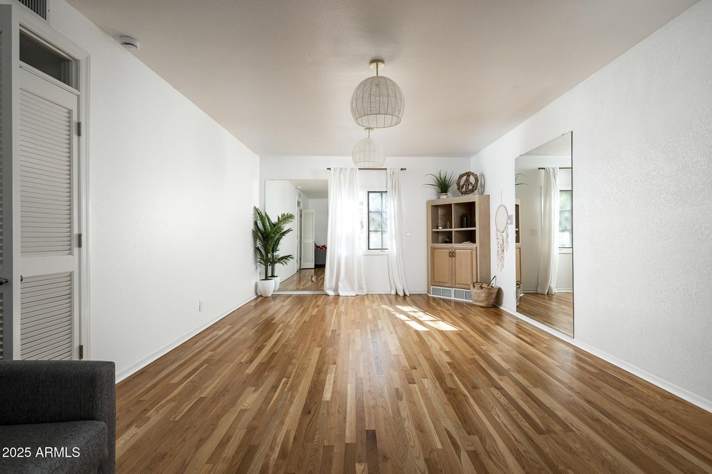 Paradise Valley, Arizona, 85253, United States, 5 Bedrooms Bedrooms, ,7 BathroomsBathrooms,Residential,Forsale,2014372